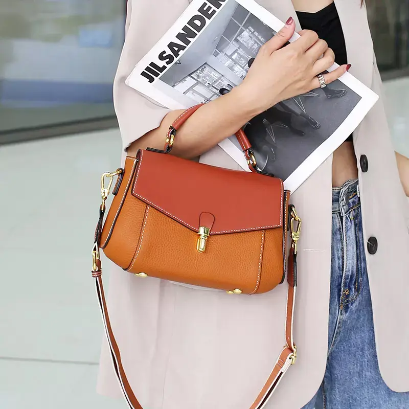 Small Genuine Leather Shoulder Handbag for Women - Coffee